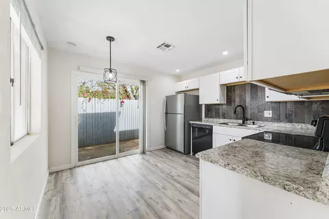 1723 N 42nd St #NA, Phoenix, AZ 85008