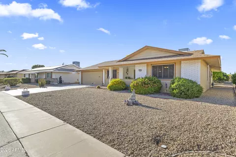 10410 W Floriade Dr, Sun City, AZ 85351
