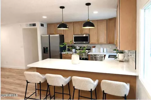 7946 W Coolidge St, Phoenix, AZ 85033