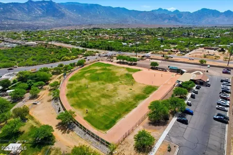 View/Area - 62797 E Thunder Rock Dr, Saddlebrooke, AZ 85739 photo 5 of 7
