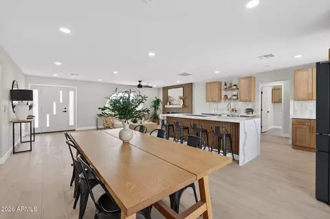 Dining - 902 E 10th Pl, Mesa, AZ 85203 photo 3 of 4