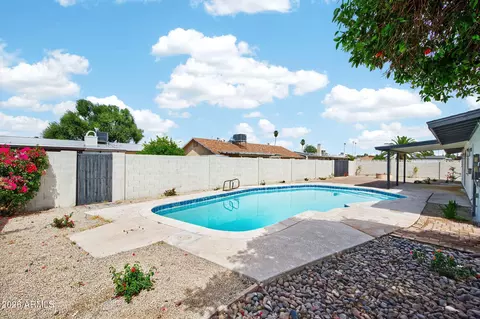 Exterior - 902 E 10th Pl, Mesa, AZ 85203 photo 6 of 8