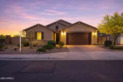3226 E Luna Dr, San Tan Valley, AZ 85143
