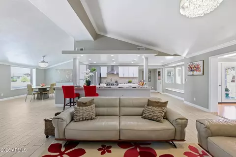 2220 Lexington Dr, Sierra Vista, AZ 85635