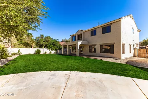 Exterior - 4616 E Buckboard Ct, Gilbert, AZ 85297 photo 7 of 12