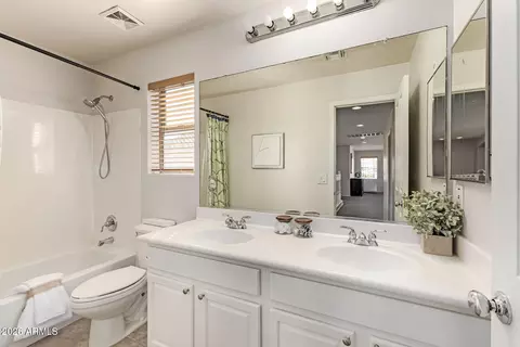 Bath - 4616 E Buckboard Ct, Gilbert, AZ 85297 photo 4 of 4