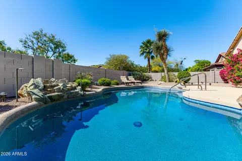 Exterior - 9043 E Hobart St, Mesa, AZ 85207 photo 4 of 8