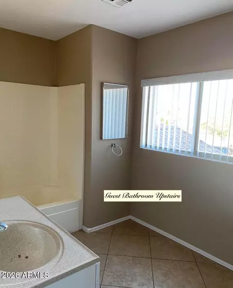 Bath - 3427 E Derringer Way, Gilbert, AZ 85297 photo 3 of 3