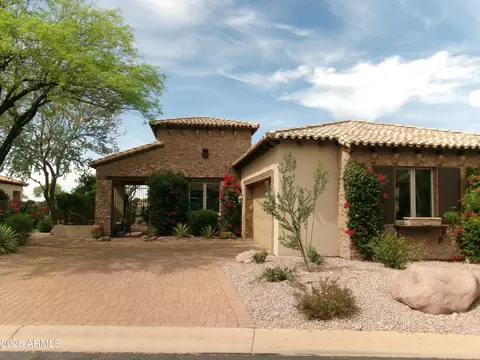 3068 S First Water Ln, Gold Canyon, AZ 85118