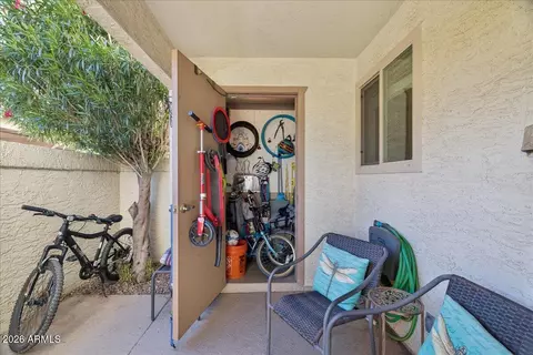 Exterior - 4150 E Cactus Rd #120, Phoenix, AZ 85032 photo 3 of 9
