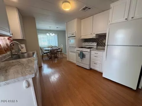 8261 E Dutchman Dr, Mesa, AZ 85208 photo 7
