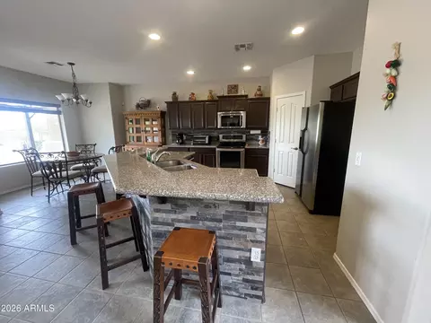 Kitchen - 9907 E Flanders Rd, Mesa, AZ 85207 photo 2 of 5