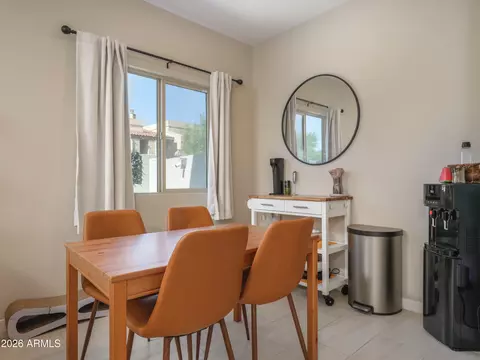 Dining - 2170 W Harmont Dr, Phoenix, AZ 85021 photo 1 of 1