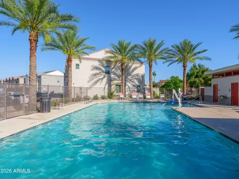 Exterior - 2170 W Harmont Dr, Phoenix, AZ 85021 photo 4 of 8
