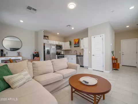 2170 W Harmont Dr, Phoenix, AZ 85021