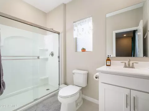 Bath - 2170 W Harmont Dr, Phoenix, AZ 85021 photo 1 of 3