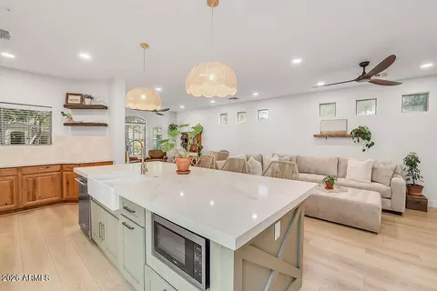 Kitchen - 3116 E Tamarisk St, Gilbert, AZ 85296 photo 2 of 4