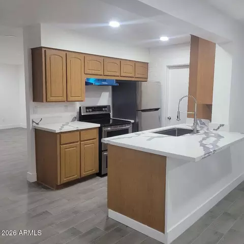 Kitchen - 3232 W Marshall Ave, Phoenix, AZ 85017 photo 1 of 1