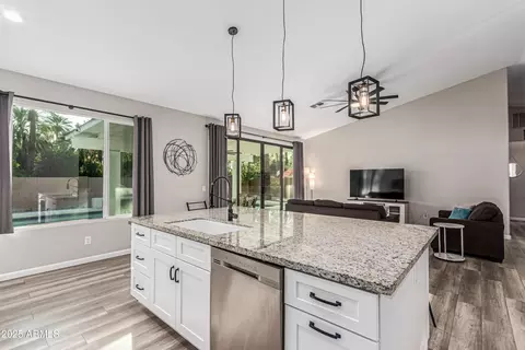 Kitchen - 3438 N 30th St, Phoenix, AZ 85016 photo 3 of 4