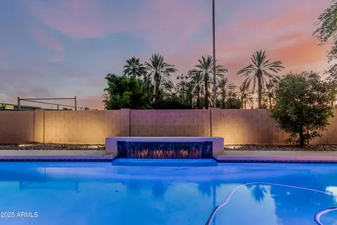 Exterior - 3438 N 30th St, Phoenix, AZ 85016 photo 7 of 7