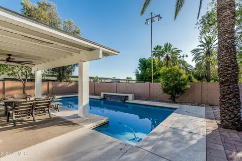 Exterior - 3438 N 30th St, Phoenix, AZ 85016 photo 5 of 7