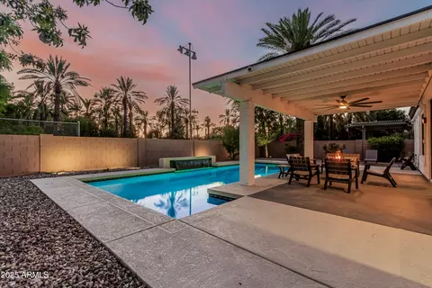 Exterior - 3438 N 30th St, Phoenix, AZ 85016 photo 4 of 7