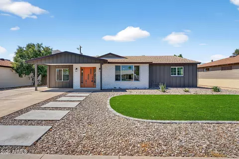 5724 N 13th Pl, Phoenix, AZ 85014