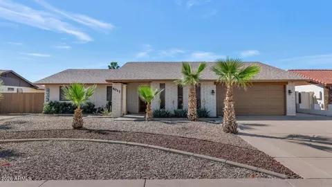 4017 W Grovers Ave, Glendale, AZ 85308