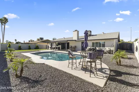5129 W Echo Ln, Glendale, AZ 85302