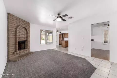 2010 E Sheena Dr, Phoenix, AZ 85022 photo 9