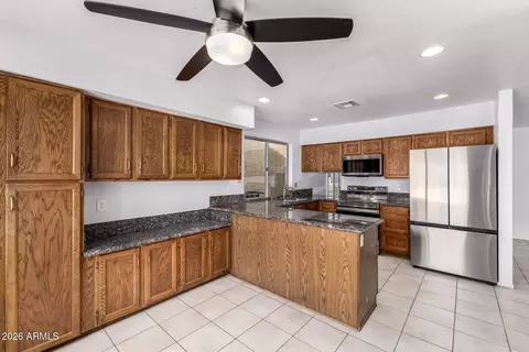 2010 E Sheena Dr, Phoenix, AZ 85022 photo 15