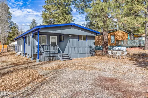 17220 S Iron Springs Rd, Munds Park, AZ 86017