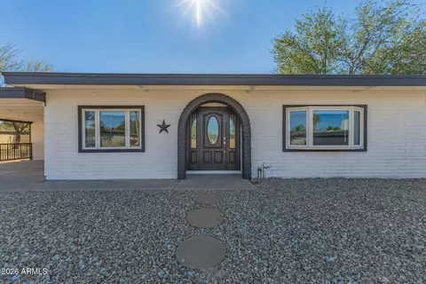 11804 N 37th Way, Phoenix, AZ 85028