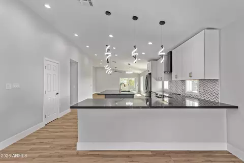 Entry Way - 1645 S 29th Ave, Phoenix, AZ 85009 photo 1 of 1