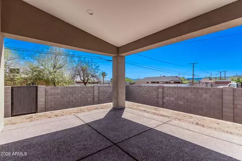 Exterior - 1645 S 29th Ave, Phoenix, AZ 85009 photo 1 of 10