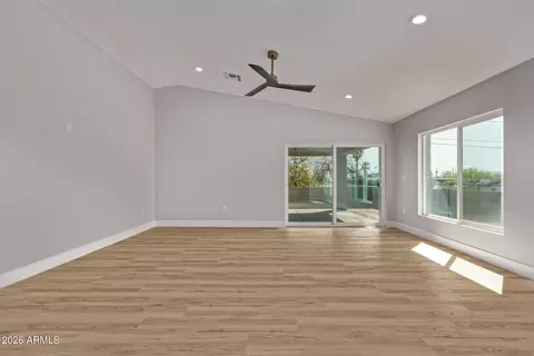 Living - 1645 S 29th Ave, Phoenix, AZ 85009 photo 4 of 8