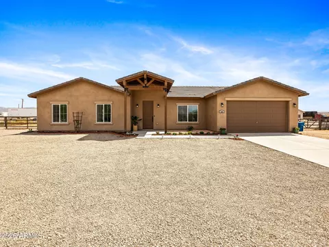 909 N 297th Dr, Buckeye, AZ 85396