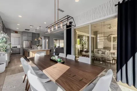 Dining - 1087 E Knightsbridge Way, Gilbert, AZ 85297 photo 2 of 2