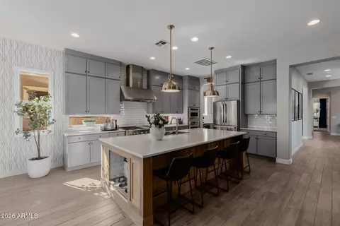 Kitchen - 1087 E Knightsbridge Way, Gilbert, AZ 85297 photo 1 of 10