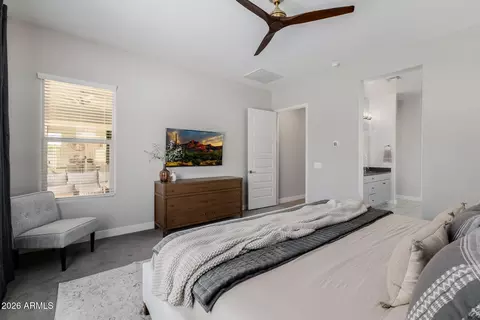 Bedroom - 1087 E Knightsbridge Way, Gilbert, AZ 85297 photo 3 of 7