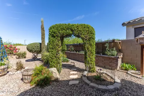 Exterior - 10440 E Tesla Ave, Mesa, AZ 85212 photo 4 of 10