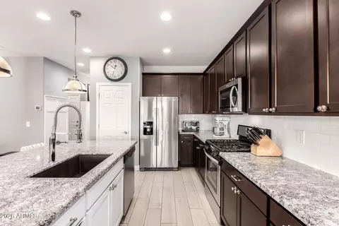Kitchen - 10440 E Tesla Ave, Mesa, AZ 85212 photo 3 of 3