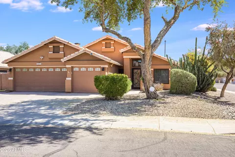 1371 S Saguaro St, Gilbert, AZ 85233
