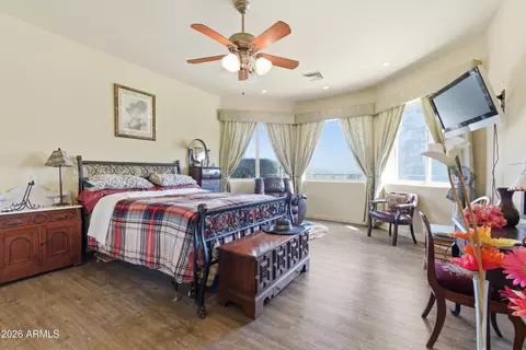 Bedroom - 3655 W Dynamite Blvd, Phoenix, AZ 85083 photo 2 of 4