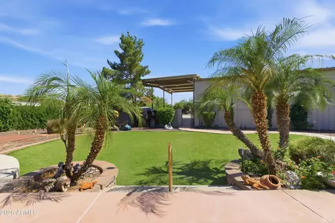 Exterior - 3655 W Dynamite Blvd, Phoenix, AZ 85083 photo 6 of 11