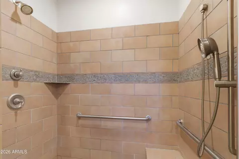Bath - 3655 W Dynamite Blvd, Phoenix, AZ 85083 photo 3 of 6