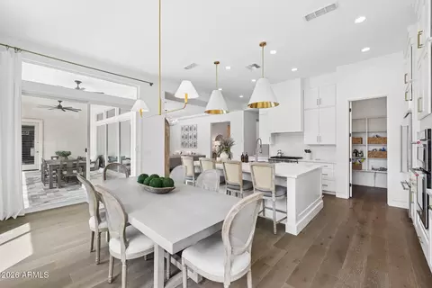 Dining - 2633 E Geronimo St, Gilbert, AZ 85295 photo 2 of 5