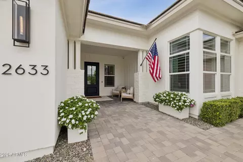 Exterior - 2633 E Geronimo St, Gilbert, AZ 85295 photo 2 of 7