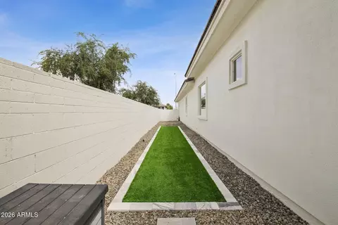Exterior - 2633 E Geronimo St, Gilbert, AZ 85295 photo 7 of 7