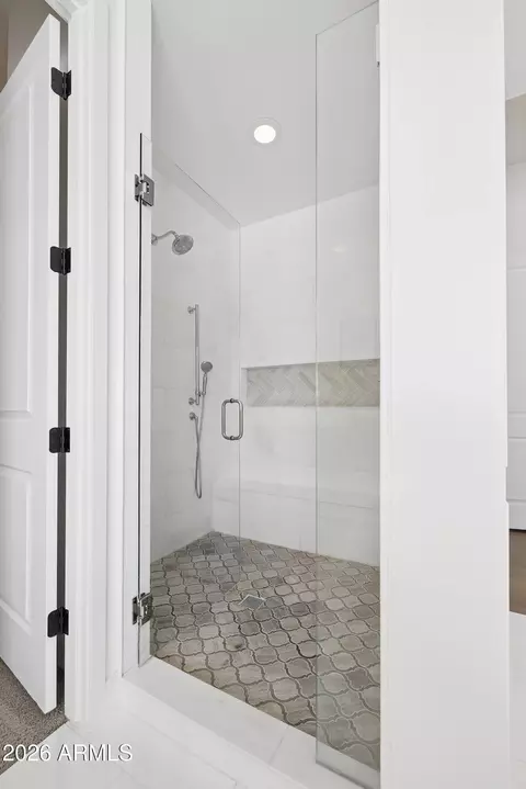 Bath - 2633 E Geronimo St, Gilbert, AZ 85295 photo 7 of 7